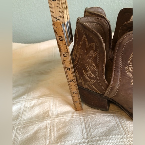 ARIAT Dixon bown booties 7.5B women ankle boots - Picture 8 of 10